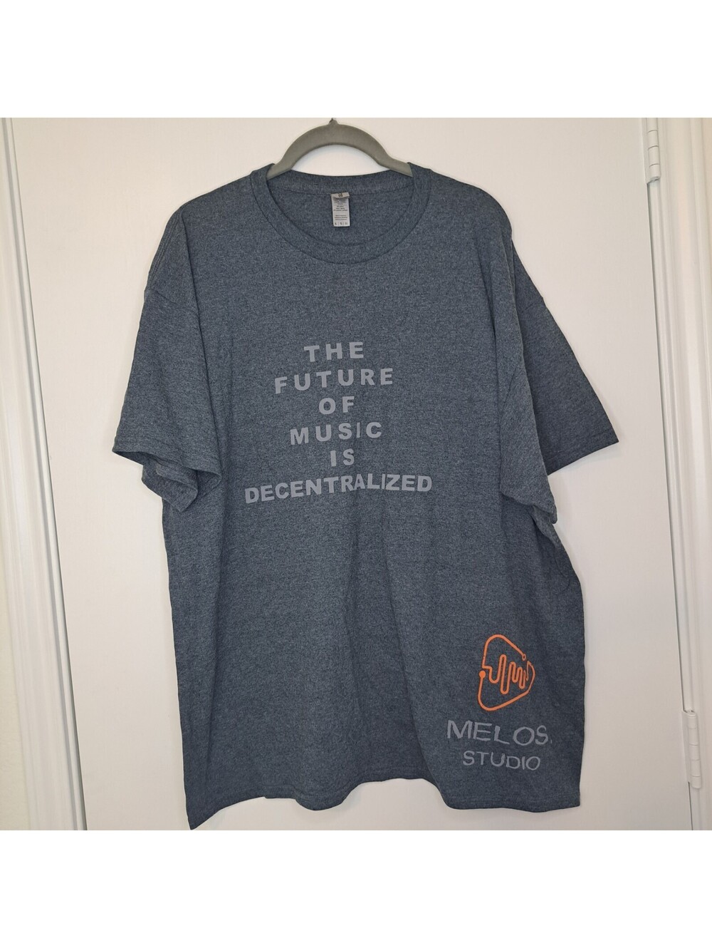 The Future Of Music Is Decentralized Tee T-Shirt Size XL Melos Studio